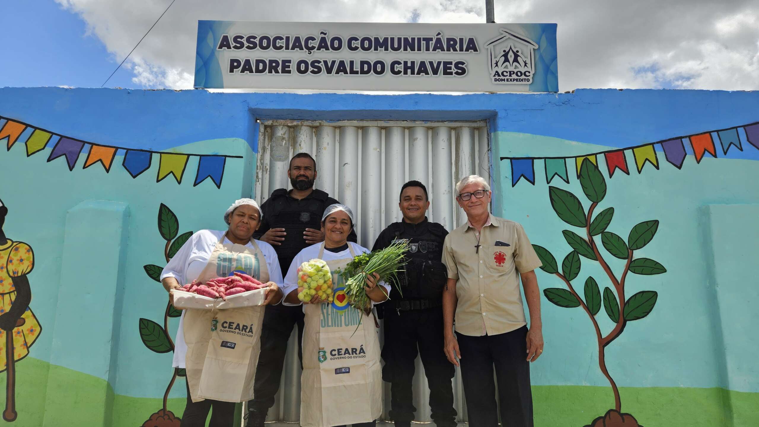 Unidade Prisional de Sobral doa alimentos cultivados por pessoas privadas de liberdade ao programa Ceará Sem Fome