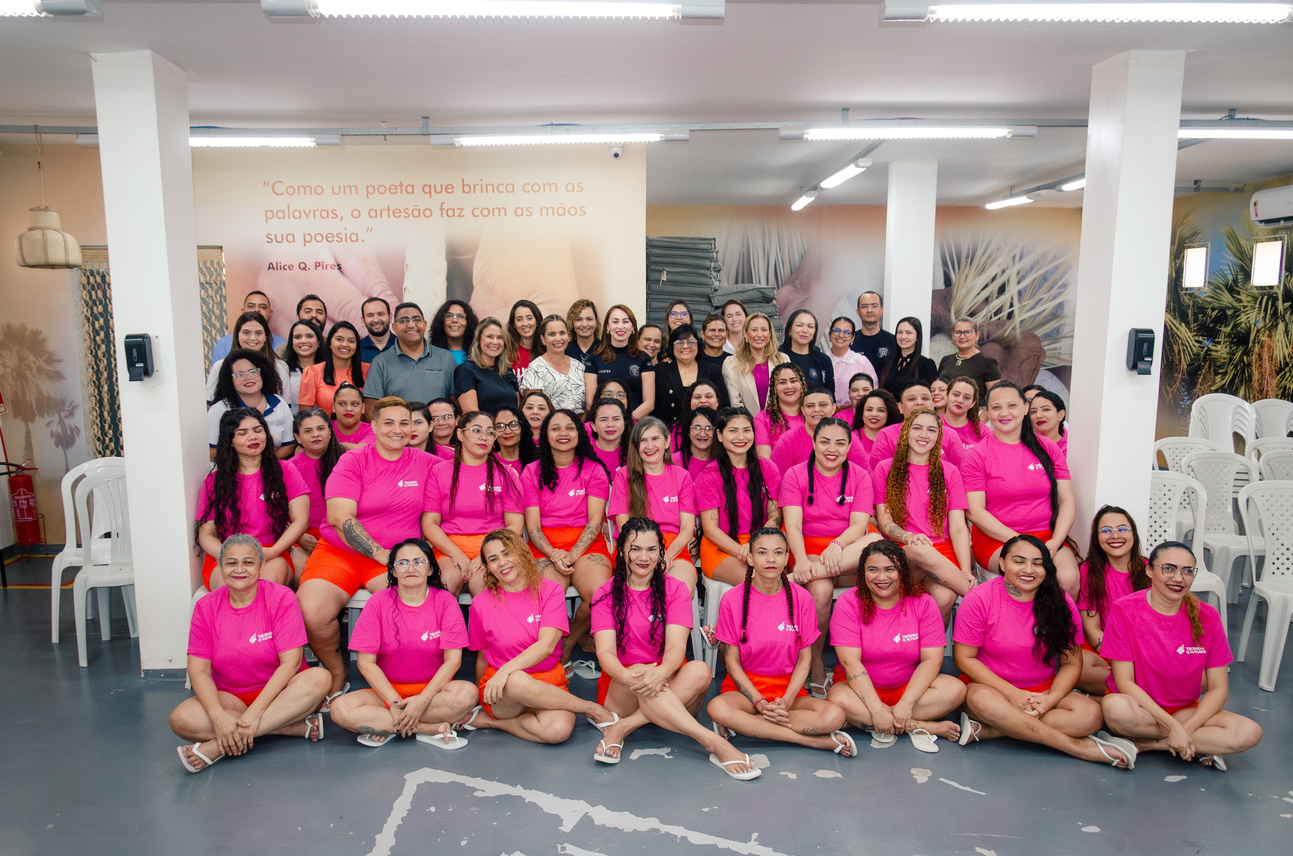 Projeto de emprego e renda da empresa Ypioca na Unidade Prisional Feminina de Aquiraz completa 7 anos